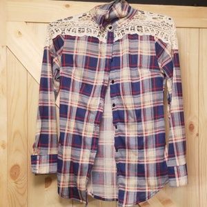 Plaid long sleeve shirt